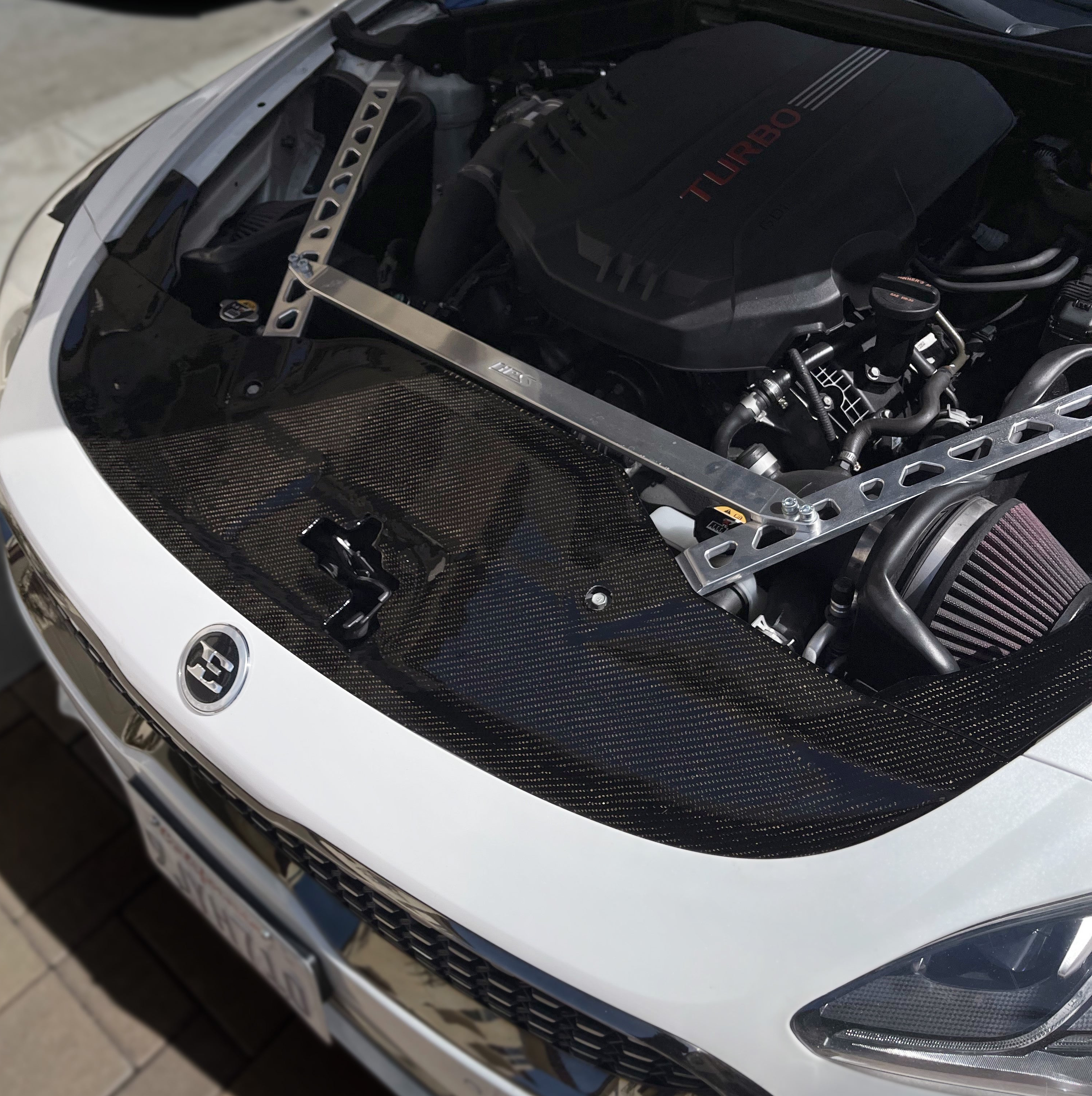 Kia Stinger - CF Upper Sight Shield